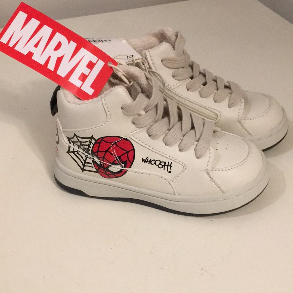 NWT ZARA Kids Marvel Spiderman High top Sneakers.